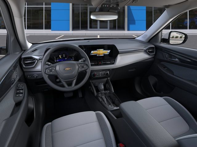 New 2026 Chevrolet TrailBlazer LT w/ Driver Confidence Package FWD image 17