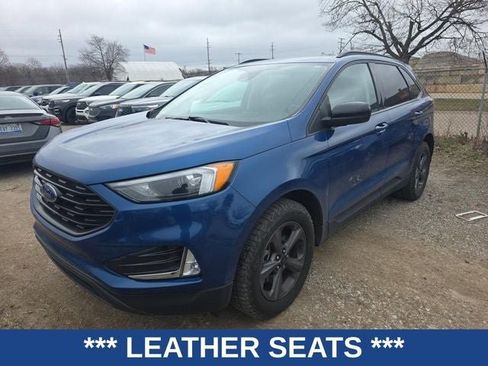 Used 2023 Ford Edge SEL w/ Sport Appearance Package image 3