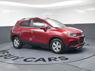 Used 2020 Chevrolet Trax LT w/ Driver Confidence Package video 2