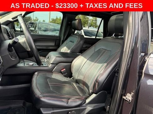 Used 2019 Ford Expedition Limited w/ Equipment Group 303A RWD image 14