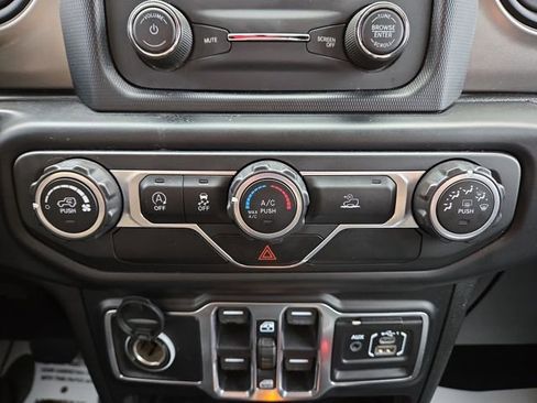 Used 2020 Jeep Gladiator Sport w/ Quick Order Package 24S image 24