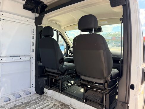 Used 2023 RAM ProMaster 3500 w/ Premium Convenience Group FWD image 19