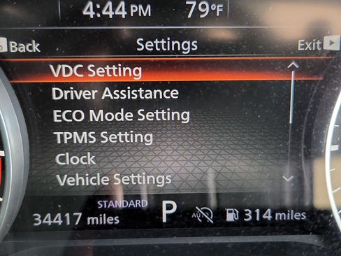 Used 2025 Nissan Rogue SV FWD image 27