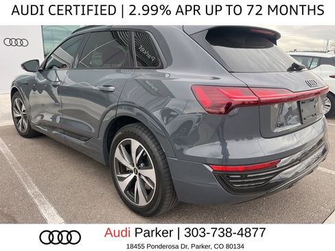 Used 2024 Audi Q8 e-tron Premium image 4