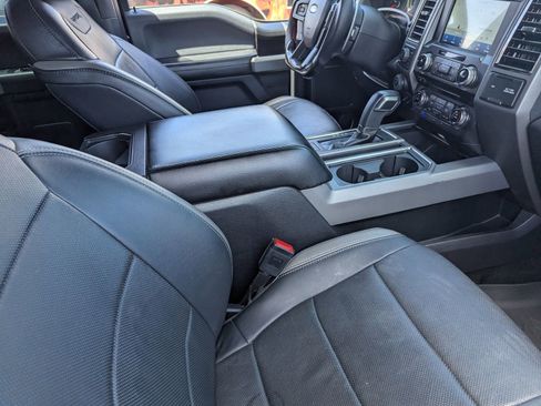Used 2018 Ford F150 Raptor w/ Equipment Group 802A Luxury AWD/4WD image 11