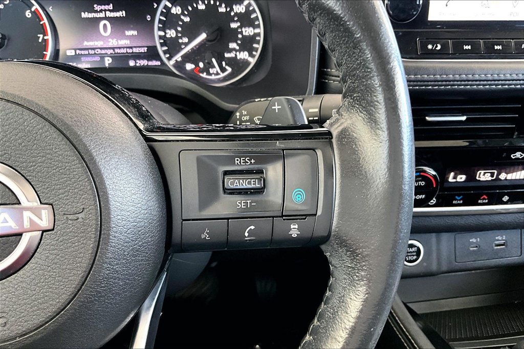 Used 2022 Nissan Rogue SL w/ SL Premium Package FWD image 12