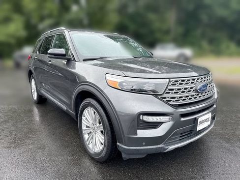 Used 2020 Ford Explorer Limited w/ Hybrid Equipment Group 310A AWD/4WD image 2