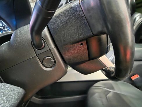 Used 2020 Ford F350 Platinum w/ FX4 Off-Road Package image 40