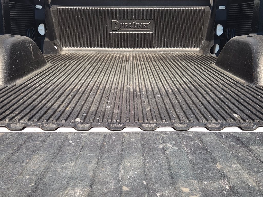 Used 2025 Chevrolet Silverado 1500 W/T RWD image 31