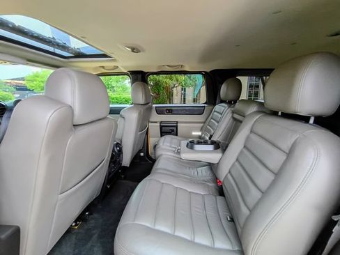 Used 2005 HUMMER H2 w/ Preferred Equipment Group AWD/4WD image 61