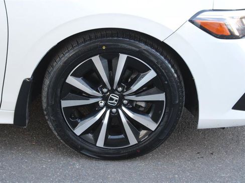 Used 2024 Honda Civic EX image 18