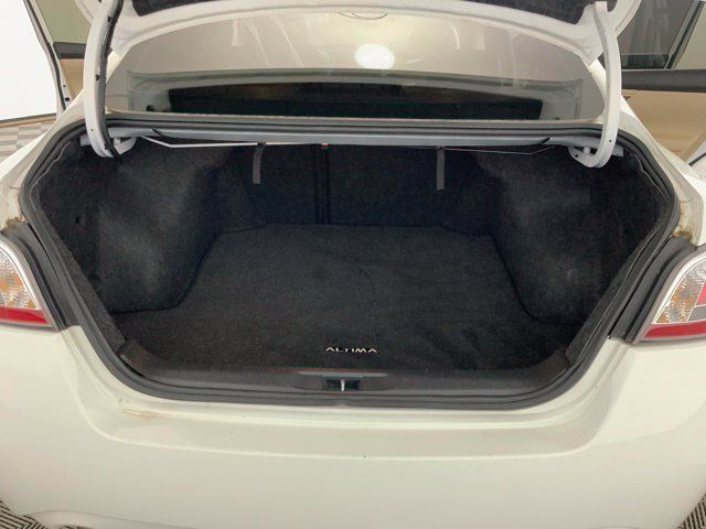 Used 2015 Nissan Altima 2.5 SV w/ Convenience Package FWD image 32