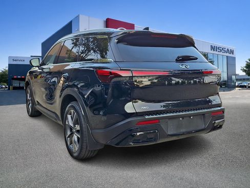 Used 2023 INFINITI QX60 Luxe w/ Cargo Package AWD/4WD image 4