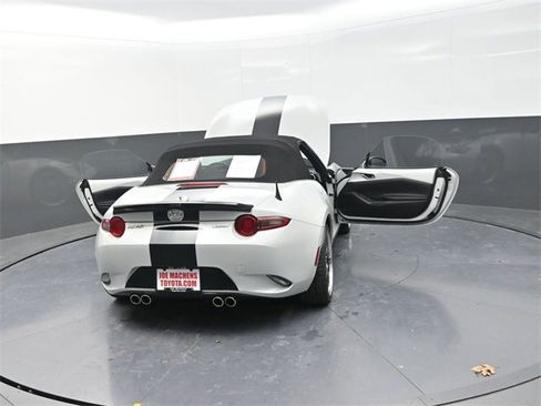 Used 2016 MAZDA MX-5 Miata Grand Touring image 36