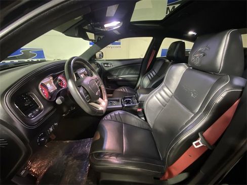 Used 2021 Dodge Charger SRT Hellcat image 25