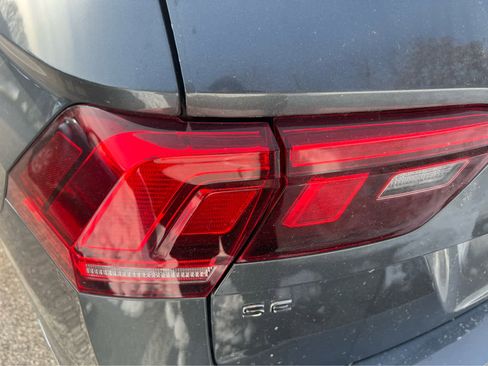 Used 2024 Volkswagen Tiguan SE image 12