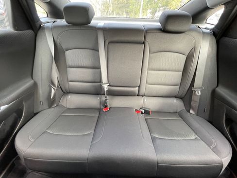 Used 2024 Chevrolet Malibu LT image 38