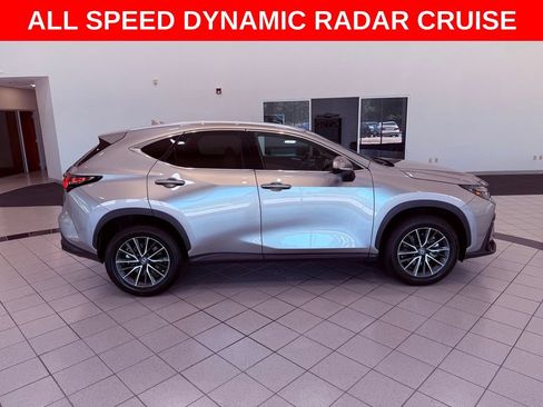 Certified 2025 Lexus NX 250 FWD w/ Towing Package (2000 Lbs) image 9