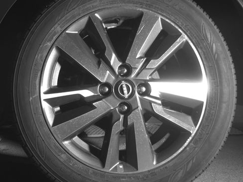 Used 2025 Nissan Versa SV image 14