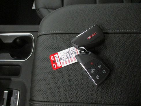 New 2026 GMC Sierra 1500 Denali w/ Denali Reserve Package image 28