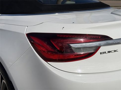 Used 2017 Buick Cascada Premium image 9