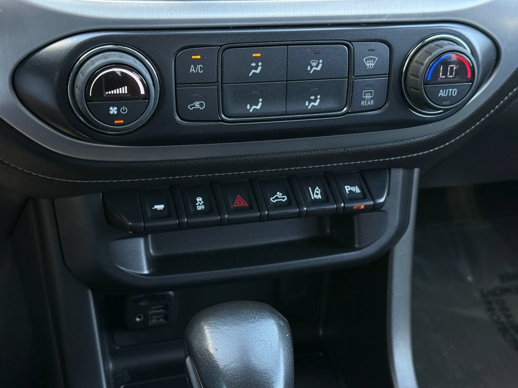 Used 2022 GMC Canyon Elevation w/ Driver Alert Package AWD/4WD image 27