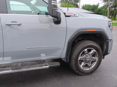 Used 2025 GMC Sierra 2500 SLE w/ SLE Value Package; AWD/4WD image 23