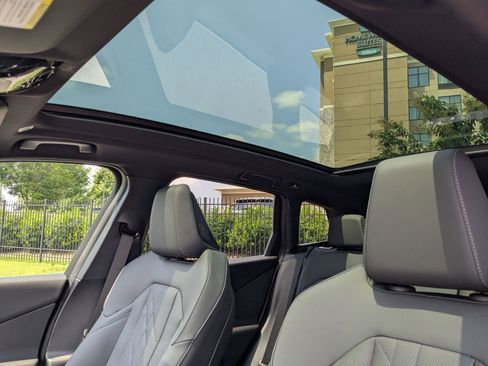 New 2025 BMW X3 xDrive30i w/ Premium Package image 16