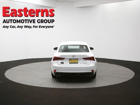 Used 2018 Lexus IS 300 AWD image 38
