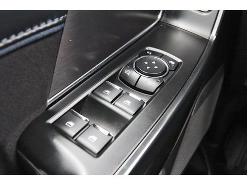 Used 2024 Ford F150 Platinum w/ FX4 Off-Road Package AWD/4WD image 19