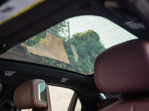 Used 2023 BMW i7 xDrive60 image 34