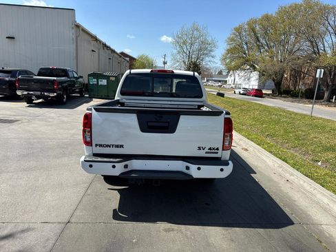 Used 2019 Nissan Frontier SV w/ Value Truck Package image 10