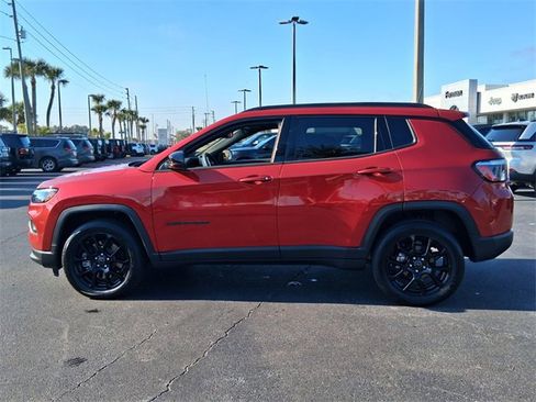 New 2025 Jeep Compass Latitude w/ Sun & Sound Group image 4