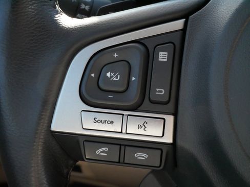 Used 2017 Subaru Outback 2.5i Limited w/ Popular Package #5 image 25