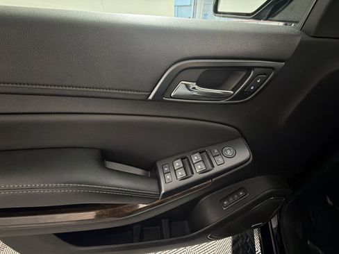 Used 2018 Chevrolet Tahoe LT image 14