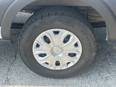 Used 2022 Ford Transit 350 XLT image 21