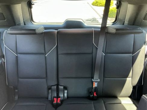 Used 2025 Cadillac Escalade Sport w/ LPO, ONYX Package AWD/4WD image 18