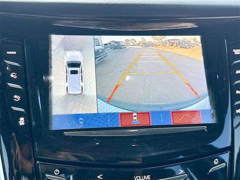 Used 2020 Cadillac Escalade ESV Luxury image 15