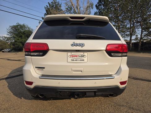 Used 2014 Jeep Grand Cherokee Limited w/ Trailer Tow Group IV AWD/4WD image 5