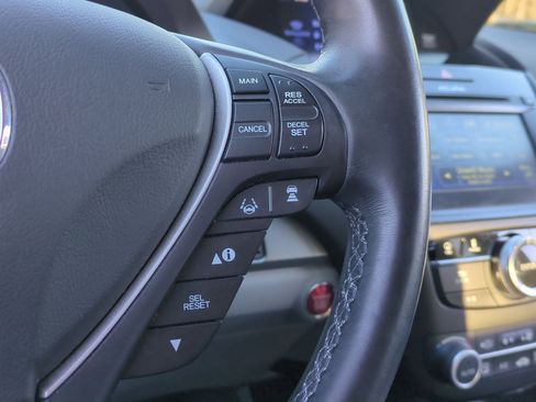 Used 2017 Acura RDX AWD w/ Advance Package image 18