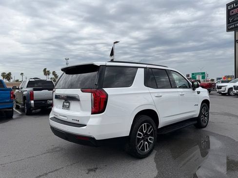 Used 2023 GMC Yukon AT4 AWD/4WD image 5