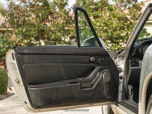 Used 1998 Porsche 911 Carrera image 29