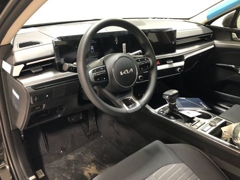 New 2026 Kia K5 LXS FWD image 18