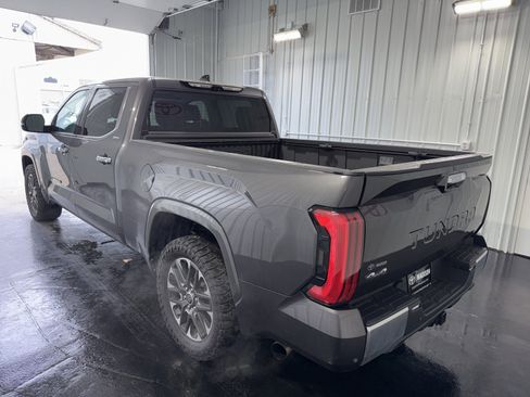 Used 2022 Toyota Tundra Limited image 2