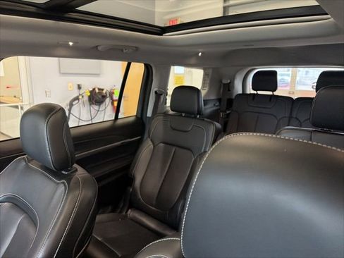 Used 2021 Jeep Grand Cherokee L Limited image 19