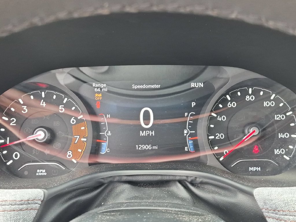 Used 2023 Jeep Compass Latitude w/ Sun and Sound Group AWD/4WD image 12