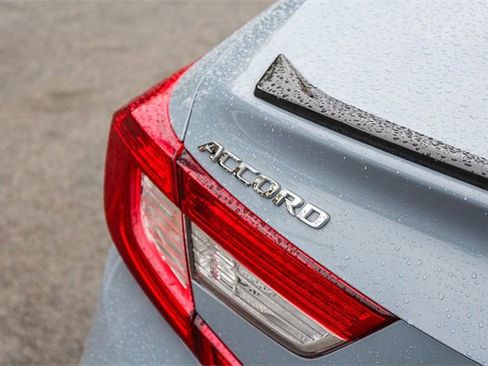 Used 2022 Honda Accord Sport Special Edition image 9