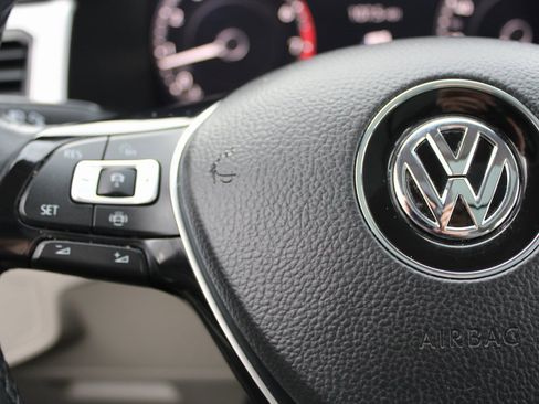 Used 2019 Volkswagen Atlas SEL image 13