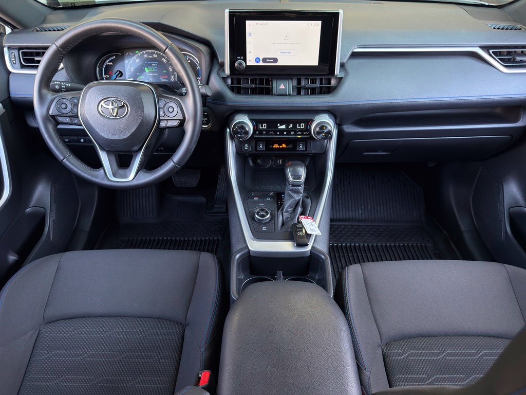 Used 2025 Toyota RAV4 SE w/ Convenience Package AWD/4WD image 18