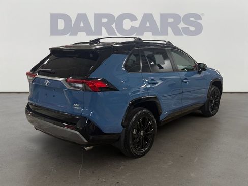 Used 2023 Toyota RAV4 XSE AWD/4WD image 7